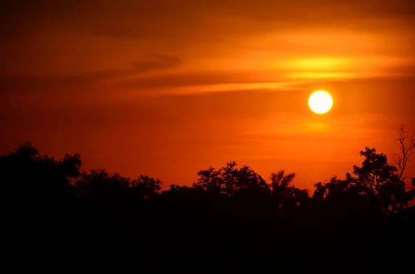 Schöner Sonnenuntergang Über Dem Meer — Stockfoto