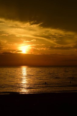 denizde güzel doğa manzara manzarası gün batımı 