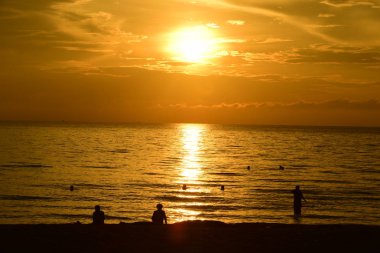 denizde güzel doğa manzara manzarası gün batımı 