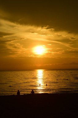 denizde güzel doğa manzara manzarası gün batımı 