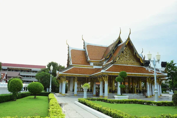 タイの寺院は寺院や塔で美しいです 首都の古い — ストック写真