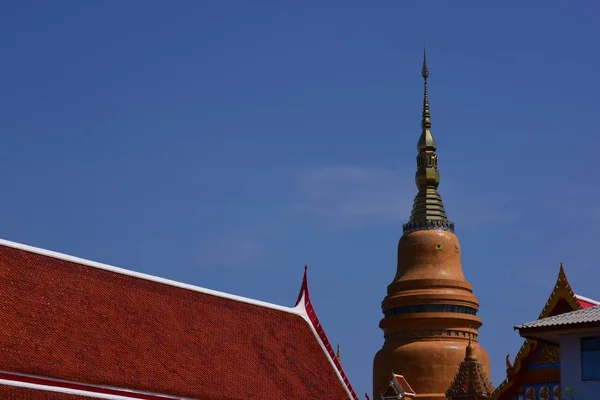 Buddhistischer Tempel Auf Himmelshintergrund — Stockfoto