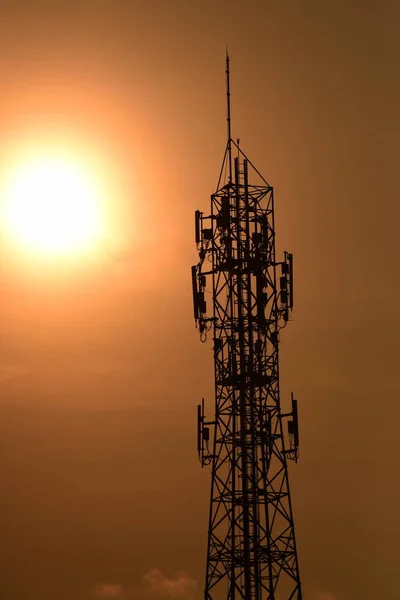 Torre Transmisión Atardecer Naranja —  Fotos de Stock