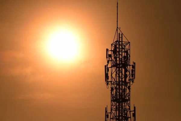 Torre Transmisión Atardecer Naranja —  Fotos de Stock