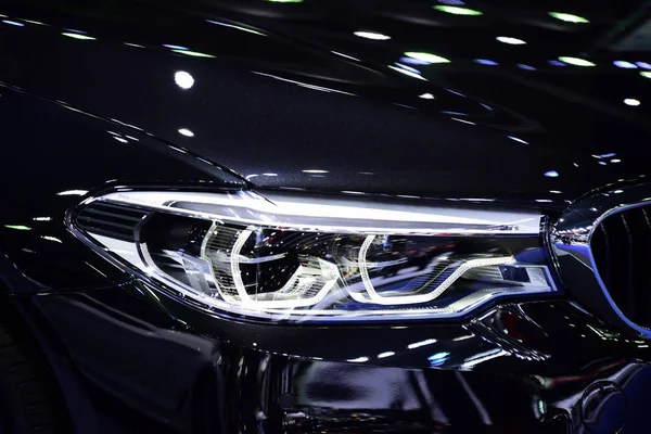 Araç Marka ve ilgili öğeler. Gösterir ticaret dışarı gel. 