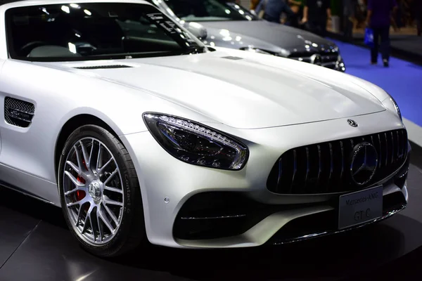 Araç Marka ve ilgili öğeler. Gösterir ticaret dışarı gel. 