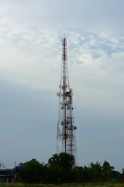 Large Communication Tower Sky — Stock Photo, Image