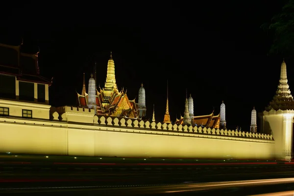 Uitzicht Traditionele Architectuur Verlichting Nachts Tailand — Stockfoto