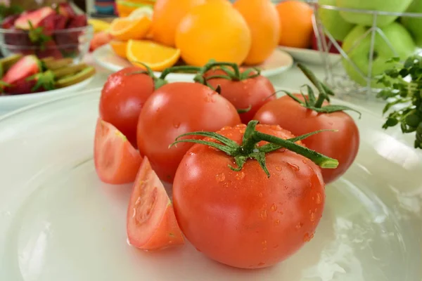 Close Ripe Fresh Tomatoes Plate — Stock Photo, Image