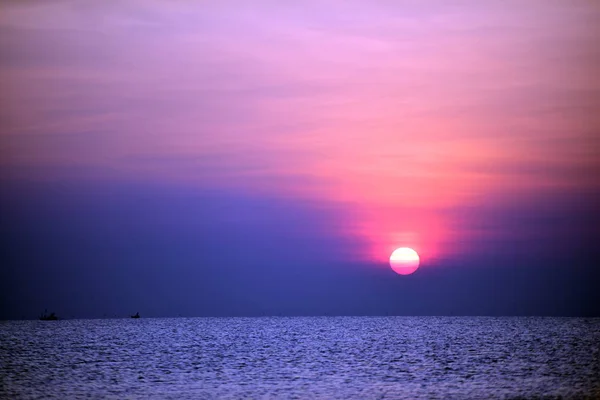 Pôr Sol Brilhante Beira Mar Natureza Colorida — Fotografia de Stock