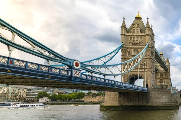 Tower Bridge din Londra — Fotografie de stoc gratuită