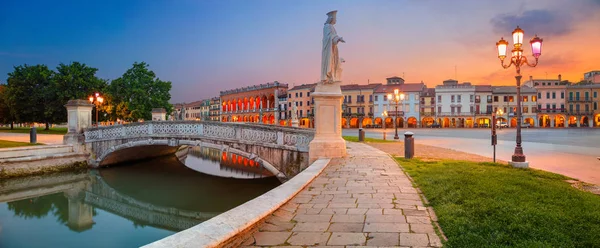 Padua Padua Talya Prato Della Valle Günbatımı Sırasında Kare Ile — Stok fotoğraf