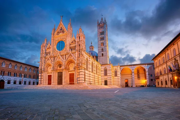 Siena Cityscape Image Siena Italy Duomo Cathedral Sunrise — Stock Photo, Image