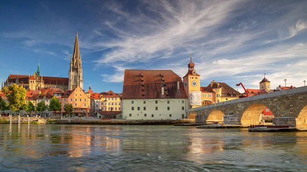 Regensburg Almanya Güneşli Yaz Gününde Regensburg Almanya Nın Panoramik Şehir — Stok fotoğraf