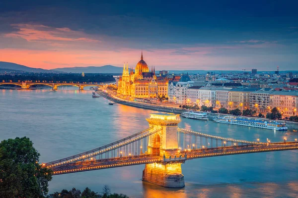 Budapešť Maďarsko Vzdušný Obraz Budapešti Řetězem Bridge Budovou Parlamentu Během — Stock fotografie