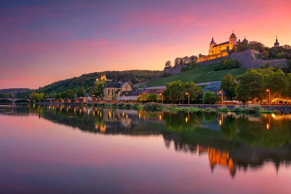 Wurzburg Niemcy Obraz Cityscape Wurzburga Twierdzy Marienberg Odbicie Miasta Main — Zdjęcie stockowe