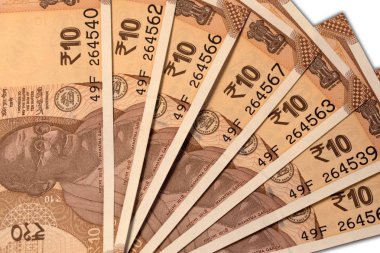 İzole edilmiş beyaz arkaplan üzerine yeni Hindistan 10 rupi.