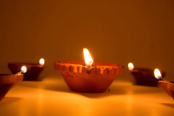 Diwali Diyas Terakoty Ciemnym Tle Które Używane Oświetlenie Domu Podczas — Zdjęcie stockowe