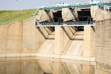 Boş depo veya baraj gates de Kuzey karnataka, Hindistan