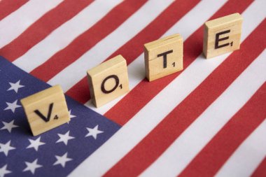 Maski, Hindistan 26 Nisan 2019 : Abd bayrağına ahşap blok harfleri oy verin