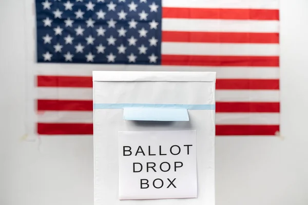 Concepto Correo Votación Las Urnas Electorales Los Estados Unidos Con —  Fotos de Stock
