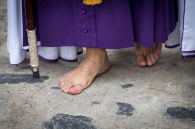 Marchena, Sevilla, İspanya - 30 Mart 2018: Kutsal hafta Marchena, Seville ('Semana Santa') alay. Kutsal Cuma öğleden sonra. Nasıralı İsa'nın kardeşlik alay
