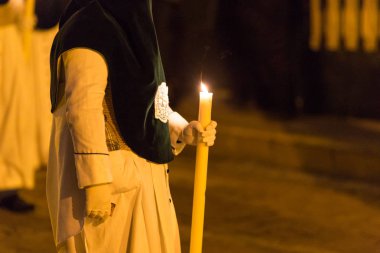 Marchena, Seville, İspanya - 18 Nisan 2019: Marchena, Seville 'de Kutsal Hafta Töreni. Kutsal Perşembe günü. Santa Vera-Cruz Kardeşliği Geçit Töreni