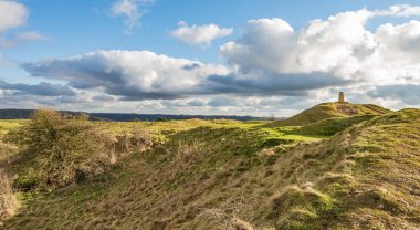 Zirve ve Trig Point ile Painswick Beacon Hill Fort