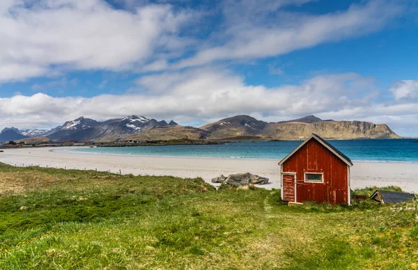 ランバーグ ビーチ、ロフォーテン諸島ノルウェー — ストック写真