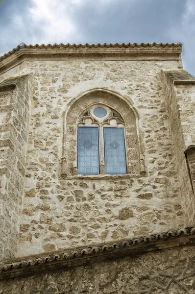 Steinmauer Mit Gotischen Fenstern Der Kapelle Des Christus Des Blutes — Stockfoto