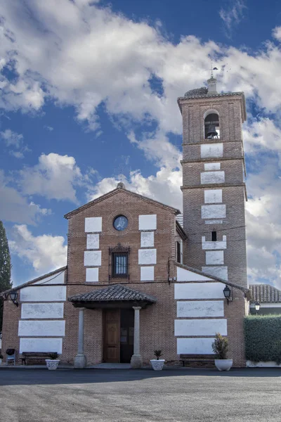 Exterior Igreja Católica São Pedro Apóstolo Província Malpica Tajo Toledo — Fotografia de Stock