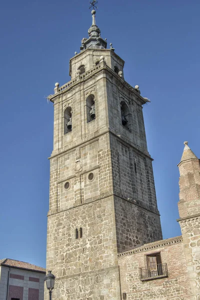 Башня Колокольня Коллегиальной Церкви Санта Мария Майор Талавера Рейна Провинция — стоковое фото
