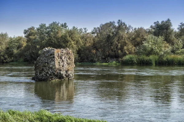 Restos Uma Ponte Rio Tejo Província Toledo Espanha — Fotografia de Stock