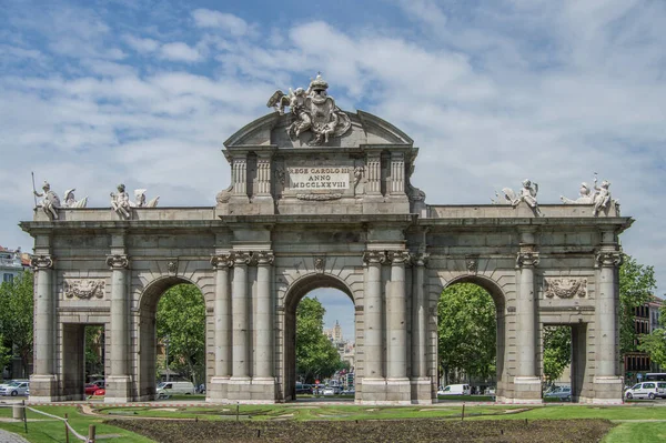 Puerta Monumental Piedra Alcalá Madrid España — Foto de Stock