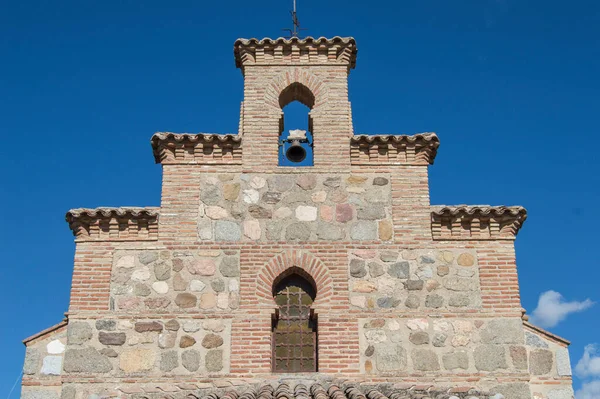 Fachada Tijolo Com Janela Campanário Igreja Natividade Guadamur Província Toledo — Fotografia de Stock