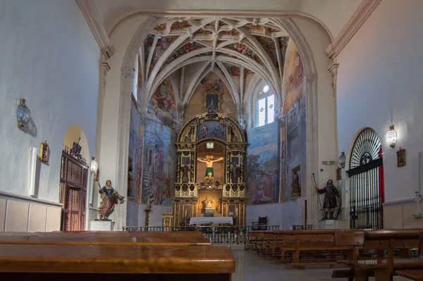 Innenraum Der Katholischen Kapelle Von Santisimo Cristo Sangre Torrijos Provinz — Stockfoto