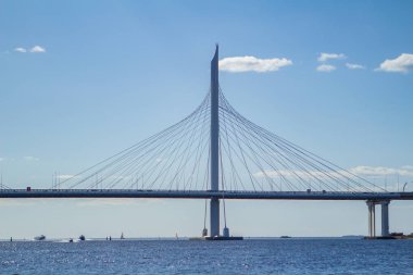 Petrovsky fairway Bridge'de. WHSD viyadük deniz yukarıda. St. Petersburg, Rusya Federasyonu