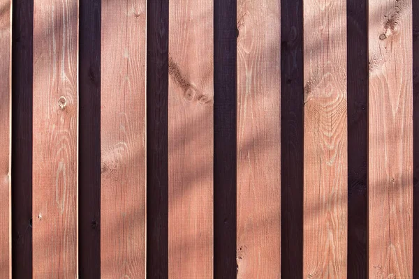 Parete di legno dipinta in vernice marrone — Foto Stock