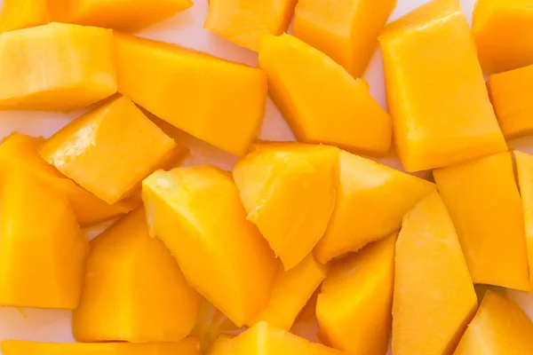 Stücke Papaya-Früchte, süße reife frische Papaya, vegane Rohkost. — Stockfoto