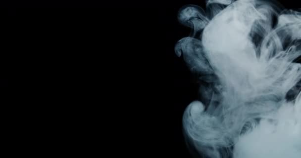 Cinematic Smoke Transition in Zeitlupe — Stockvideo