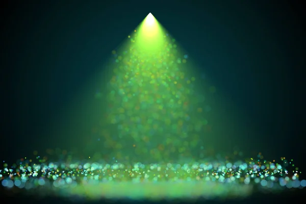 明亮的绿色聚光灯与下降发光的彩色粒子 Holyday 光栅设计模板 — 图库照片