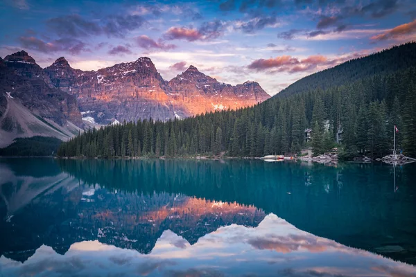 Fénykép Banff Nemzeti Park Kora Reggeli Órákban — Stock Fotó