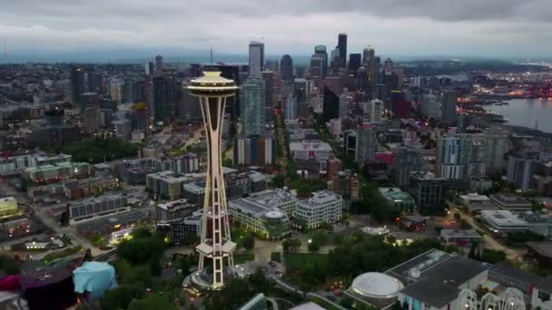 Seattle Crepúsculo Manhã Hiperlapso Aéreo Zoom Para Fora — Vídeo de Stock