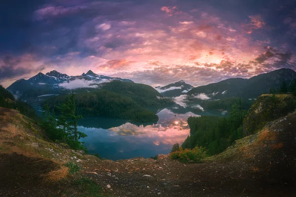 Cascadas del Norte puesta del sol — Foto de Stock