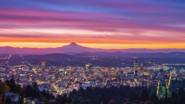 Portland Follaje Otoñal Capucha Con Colorido Amanecer Zoom Lapso Tiempo — Vídeo de stock