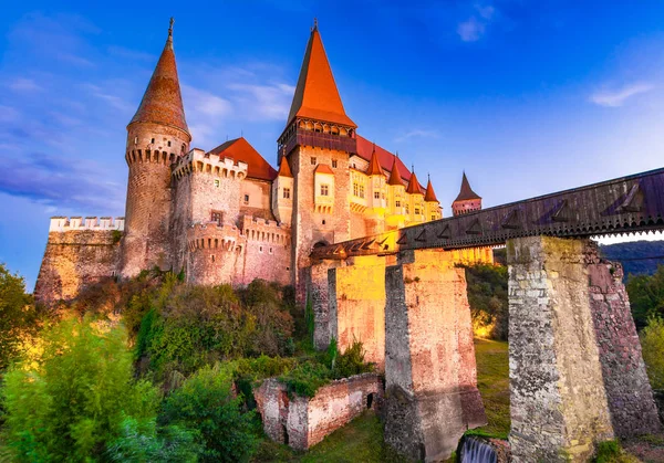 Castelo de Corvin ou Hunyad em Hunedoara, Roménia — Fotografia de Stock