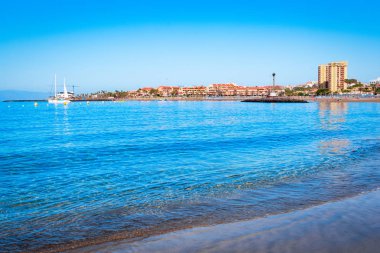 Playa de Las Vistas, Tenerife, İspanya: Los Cristianos 'taki güzel plaj
