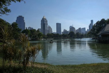 Bangkok, Tayland, 5 Mart 2019: güzel Lumpini Park Silom bölgesinde