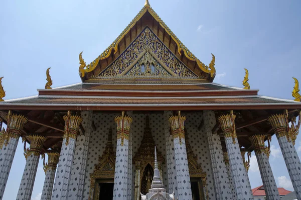 Ingresso al Wat Arun Ordination Hall di Bangkok, Thailandia — Foto Stock