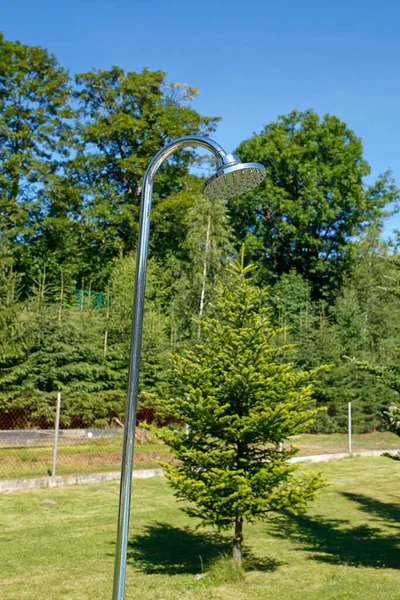 Ducha Aire Libre Junto Piscina — Foto de Stock